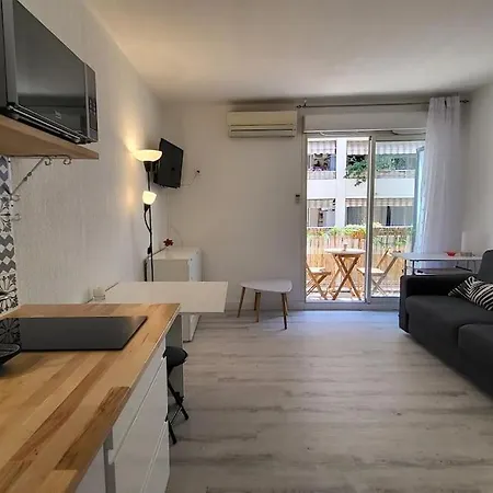 Tournesol De Lägenhet